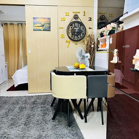 מנילה Myrvin At Grass Residences, Qc מראה חיצוני תמונה
