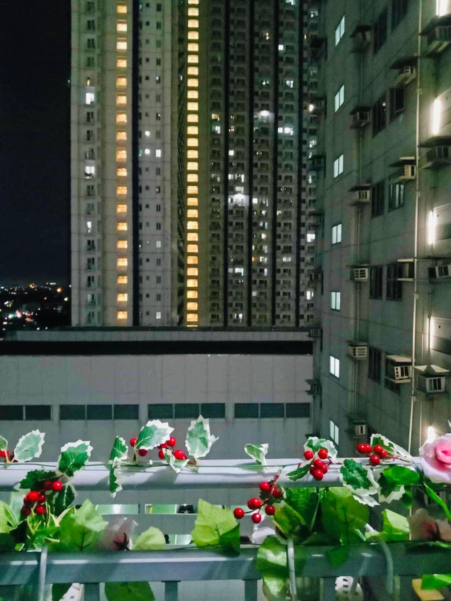 מנילה Myrvin At Grass Residences, Qc מראה חיצוני תמונה