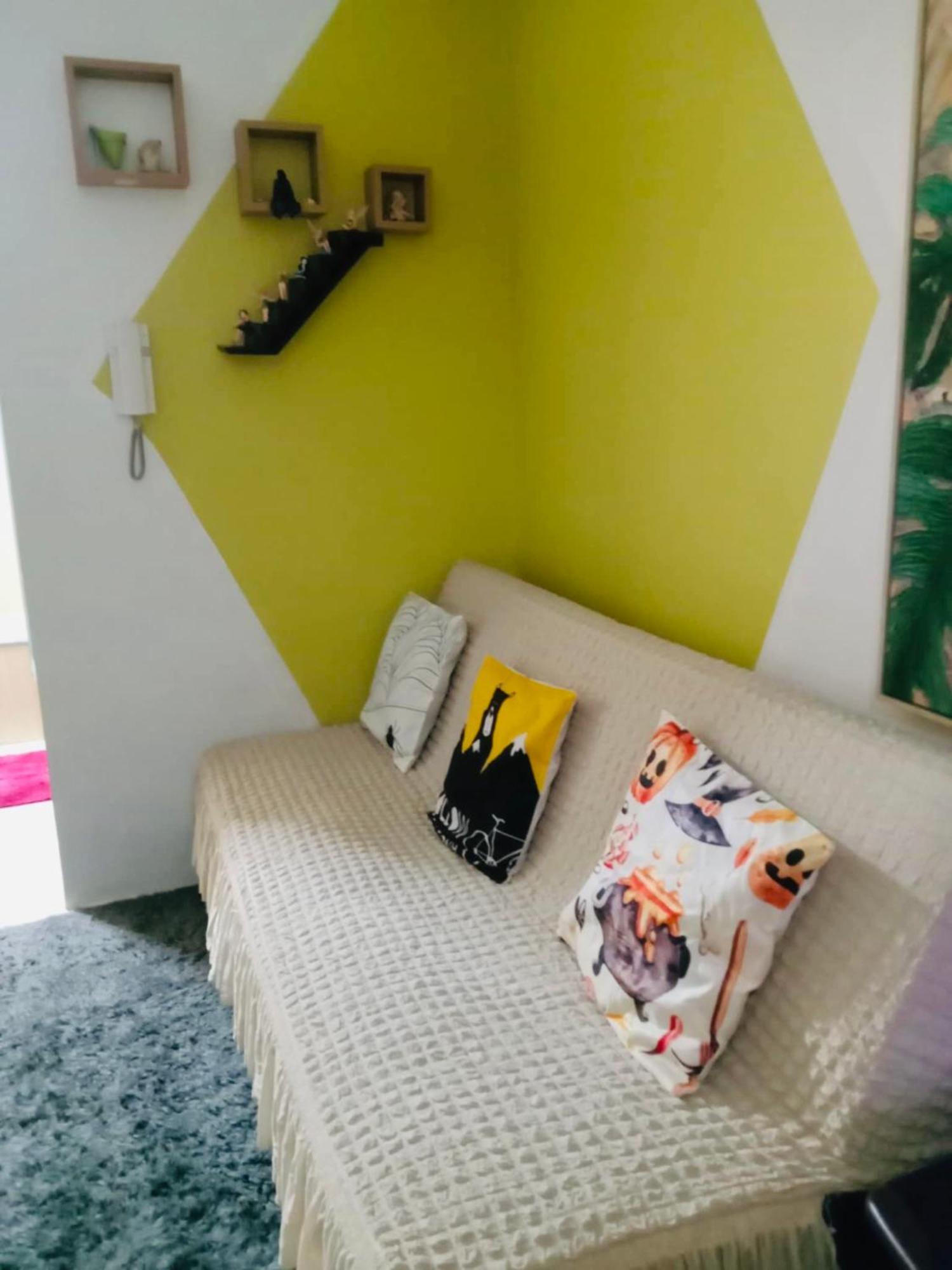 מנילה Myrvin At Grass Residences, Qc מראה חיצוני תמונה